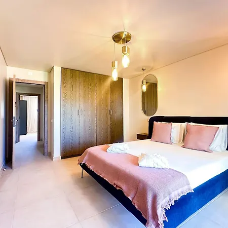 Oura Modern Poolside By Becherish Apartamento Albufeira